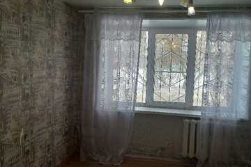Комната, (всего 10 ком.), 16,9 м², 1/5 эт.