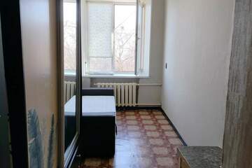 Комната, (всего 7 ком.), 326,9 м², 4/4 эт.